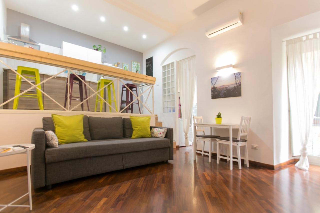 Mancini House Apartment เนเปิลส์ ภายนอก รูปภาพ